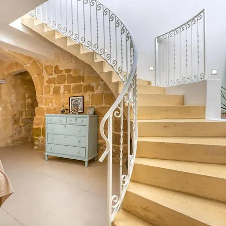 Ta'patee Pool In Gozo - Happy Holiday home *