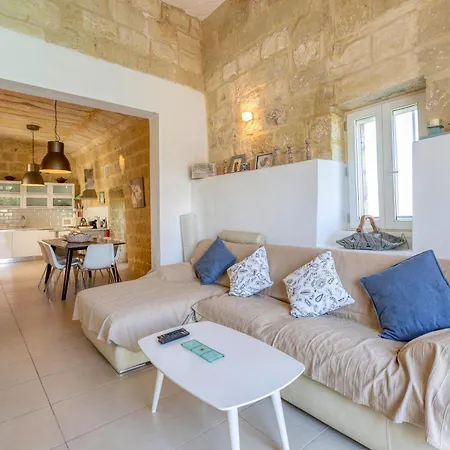 Ta'patee Pool In Gozo - Happy Il-Wilga